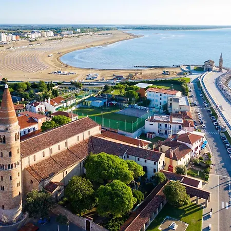 Comfortable Flat Close To The شقة *