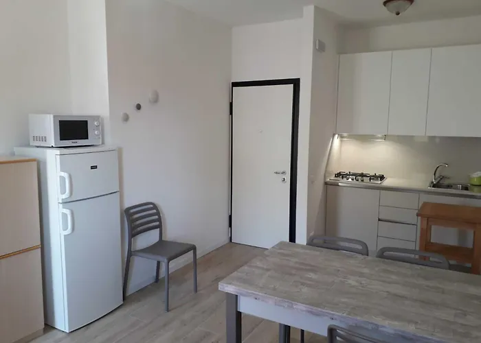 Comfortable Flat Close To The *